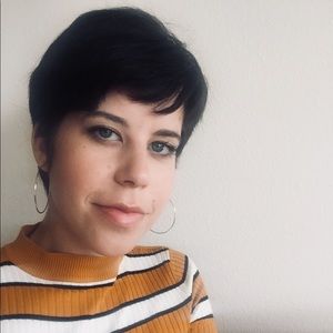 Meet your Posher, Christine